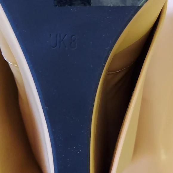 Nude Shark Locket Boots - Picture 4 of 5